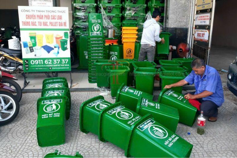Thùng rác Bình Định