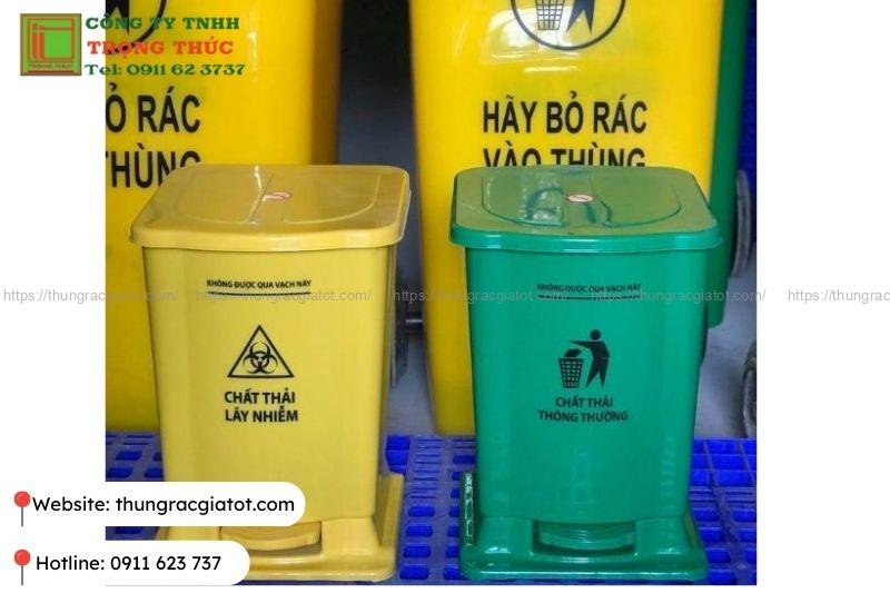 Thùng rác y tế Bình Định 20 lít màu vàng và xanh