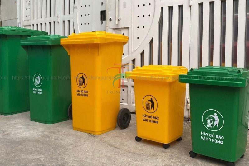 Thùng rác nhựa có bánh xe