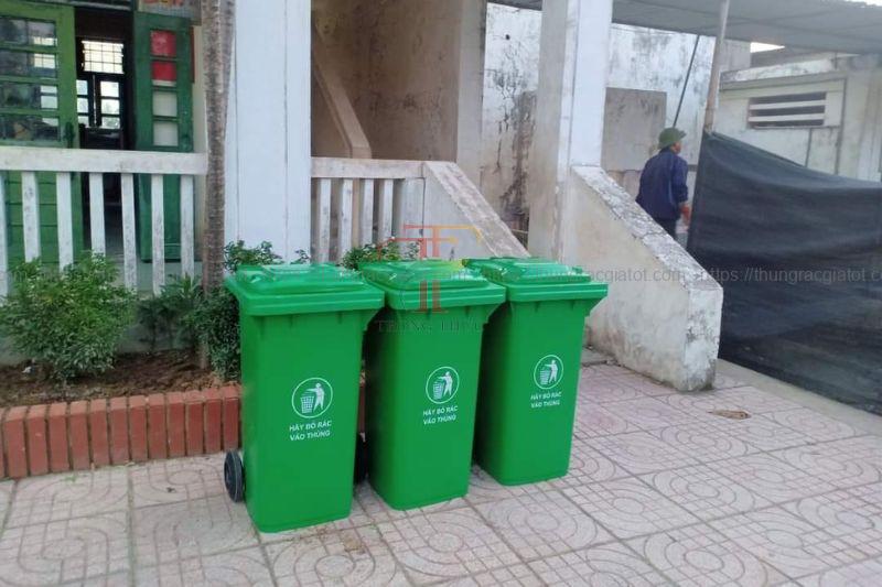 Thủng rác Thanh Hóa nhựa 120l