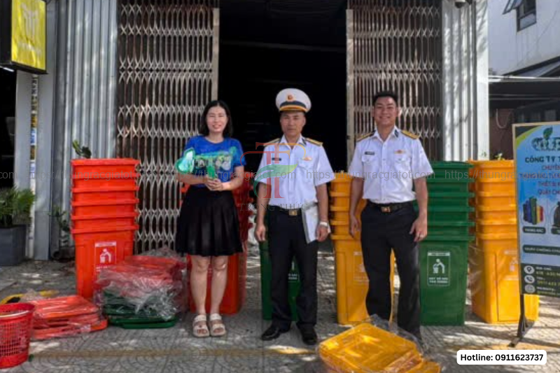Thùng rác Đồng Tháp