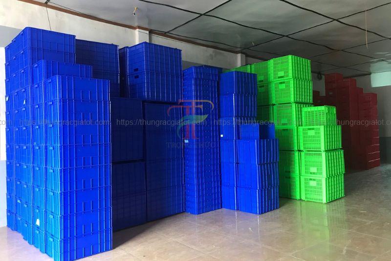 ứng dụng sóng nhựa bít có nắp đậy