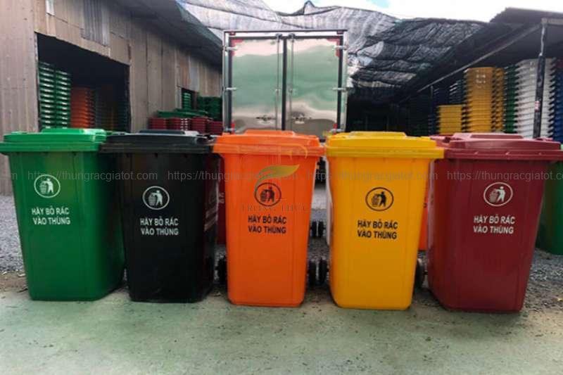 Thùng rác nhựa 240l