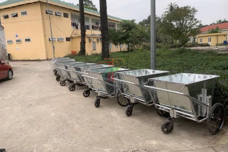 Xe gom rác cỡ lớn 500l