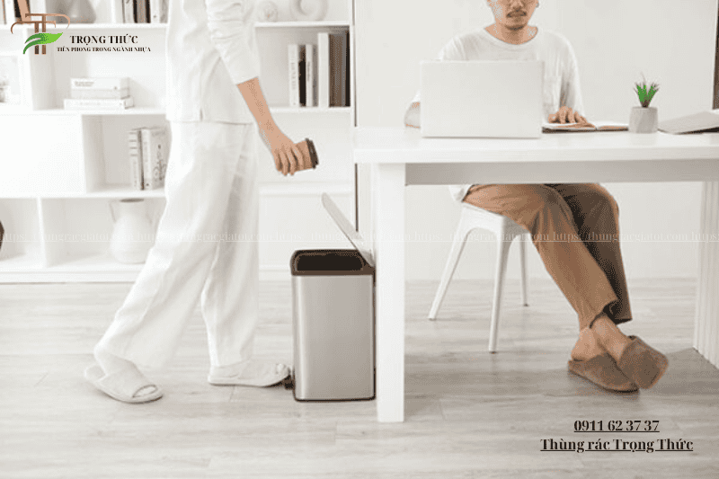 Thùng đựng rác fitis 10L