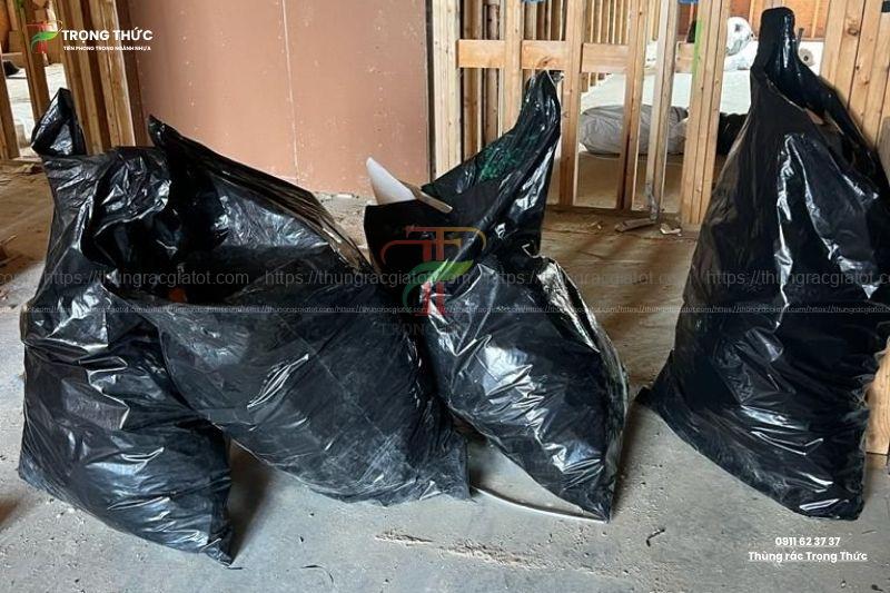 Hình ảnh túi đựng rác công nghiệp