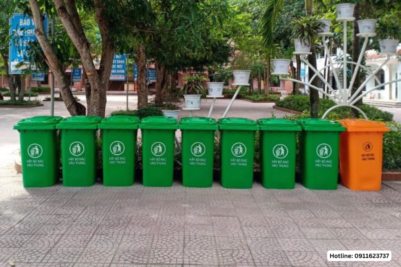 Thùng rác nhựa 240 lít