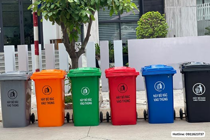 Thùng rác nhựa 240 lít